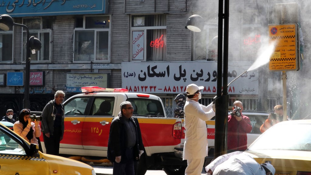 Iran: Od posljedica COVID-19 preminule još 483 osobe